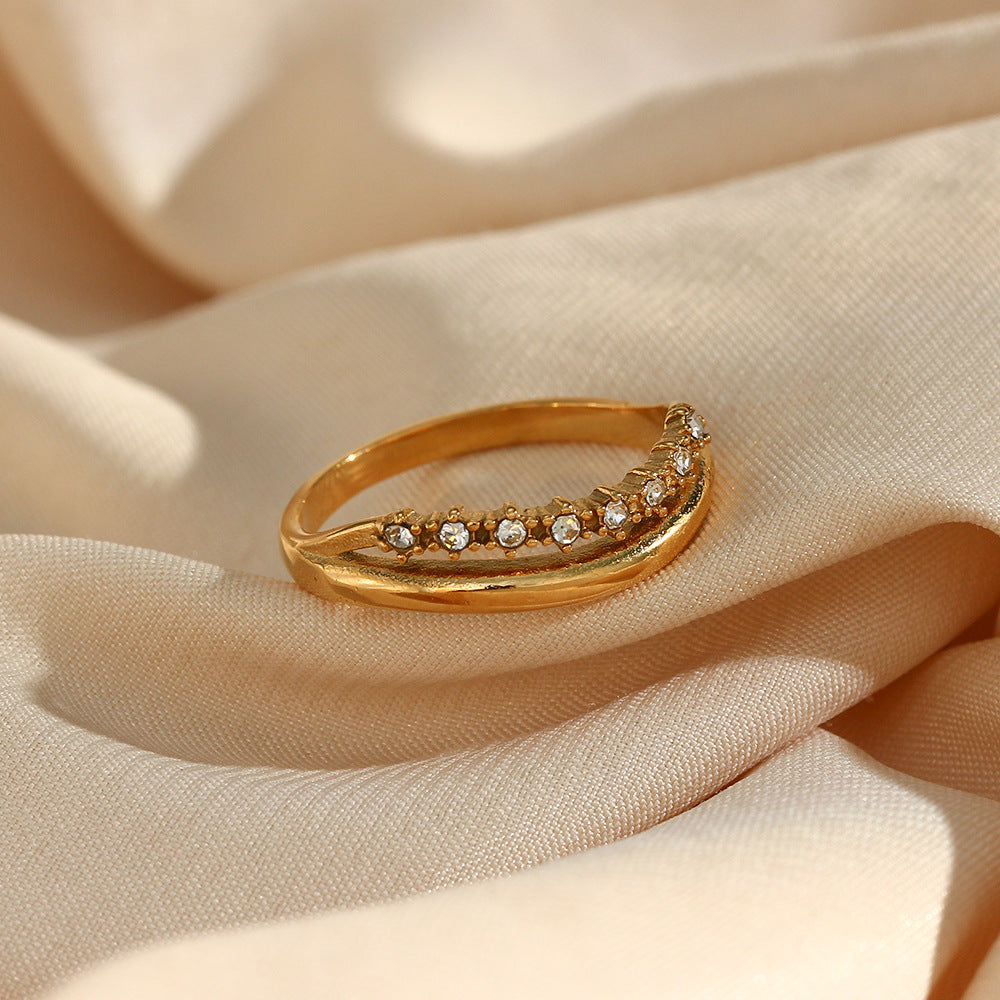 Alia Diamond Simulant Gold Ring