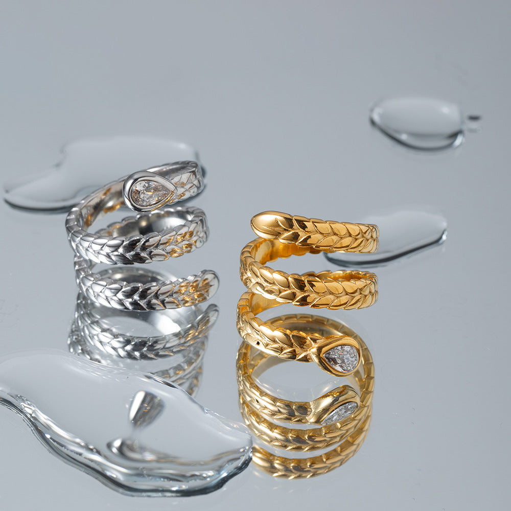 Leanore Gold Serpent Ring