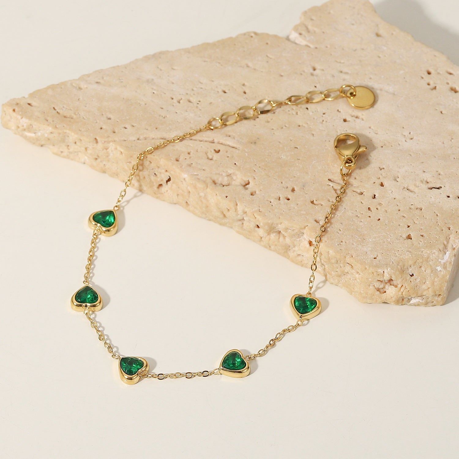 Omada Green Heart Bracelet