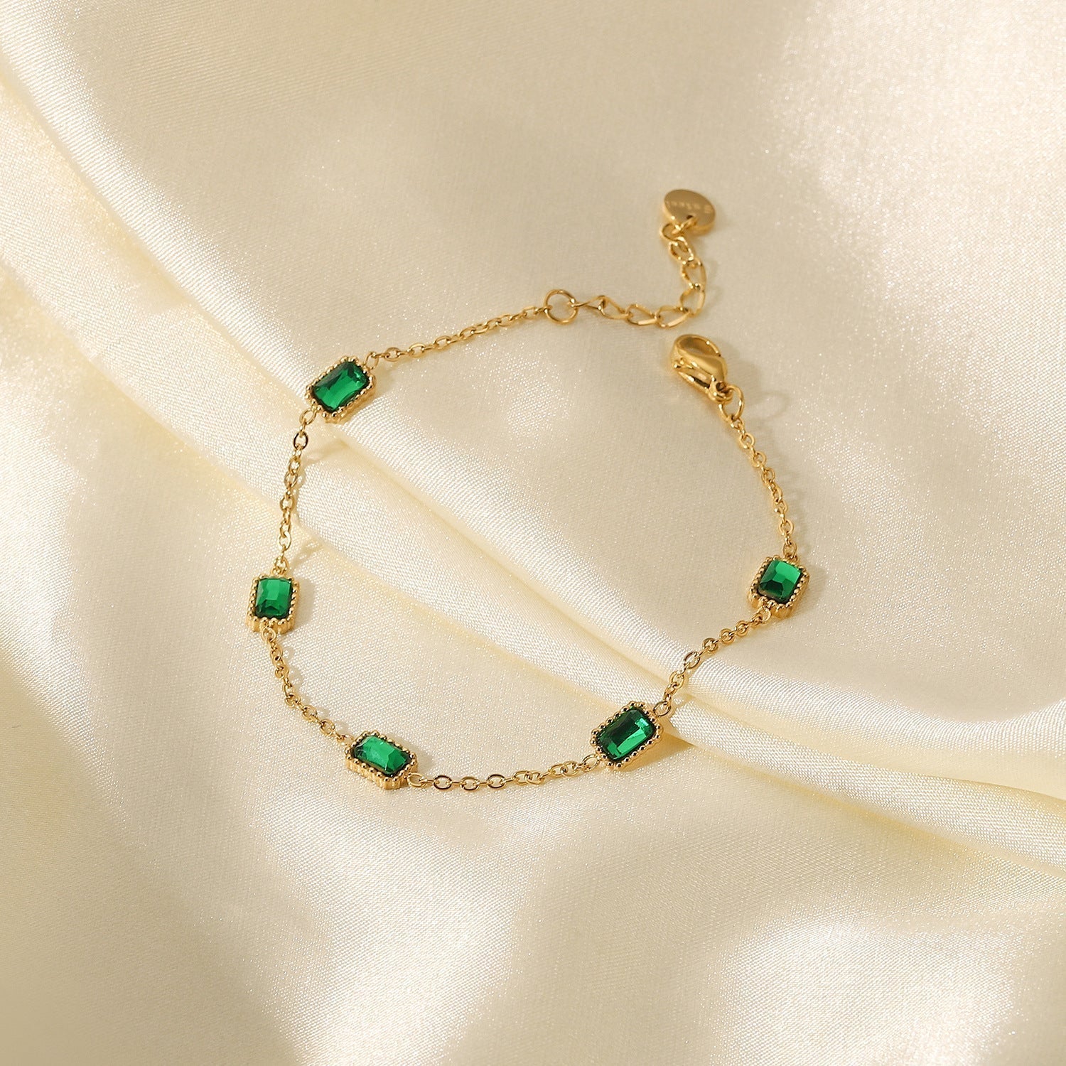 Emera Green Bracelet